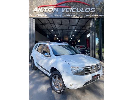 RENAULT DUSTER 2.0 DYNAMIQUE 4X2 16V FLEX 4P AUTOMÁTICO